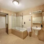 Salvator Hotel 3*