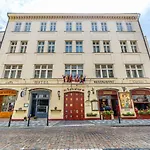 Salvator Hotel 3*