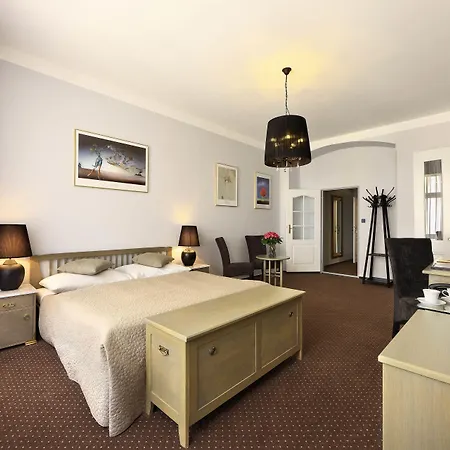 Hotel Salvator 3*