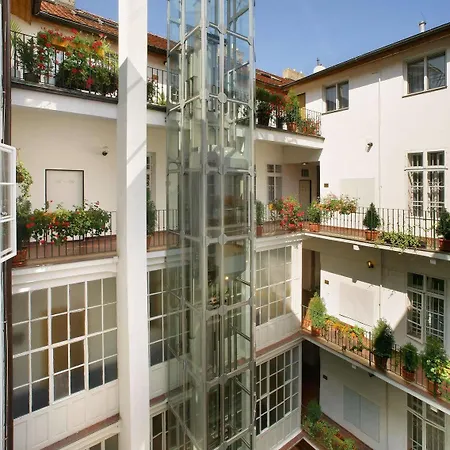 Salvator 3* Prag