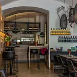 Salvator Hotell 3*