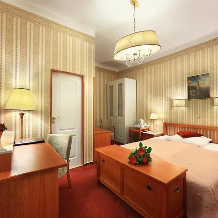 Salvator Otel 3*