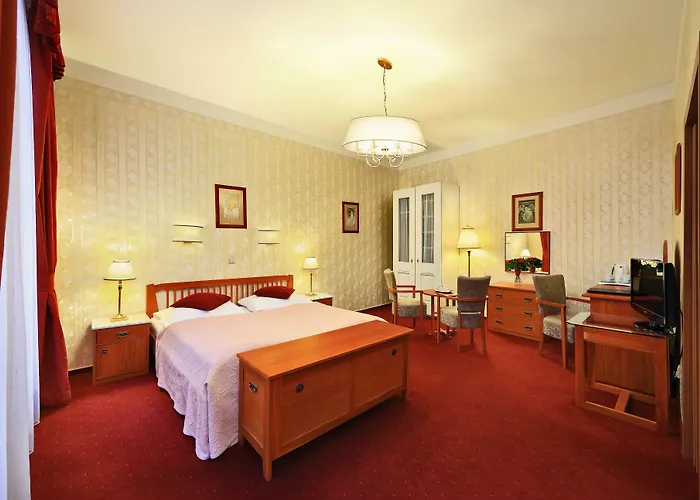 Salvator Hotell 3*